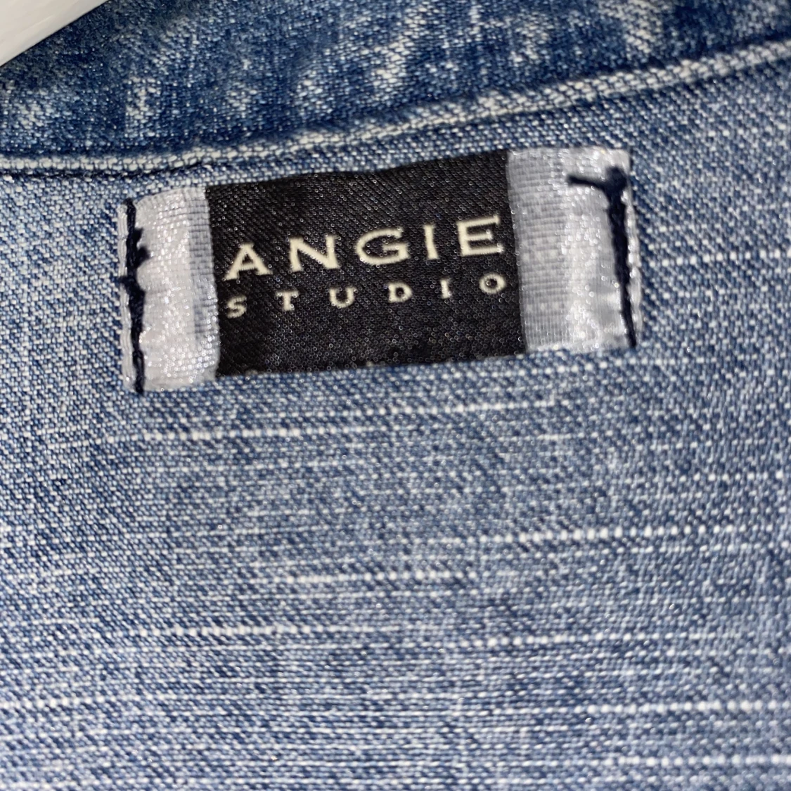 Åtsittande jeansklänning - 91