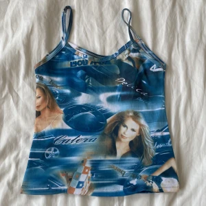 Linne - gulligt linne köpt här på plick men som inte kommer t användning🤷‍♀️står storlek L men skulle säga att den sitter som en S