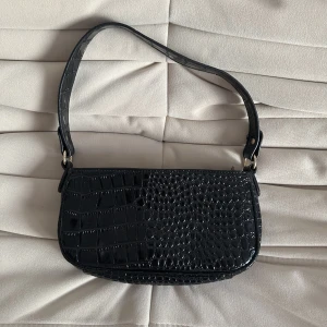 Väska  - Köpt flera år sedan på shein 