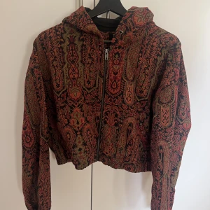 UO jacka - So cooool yo 