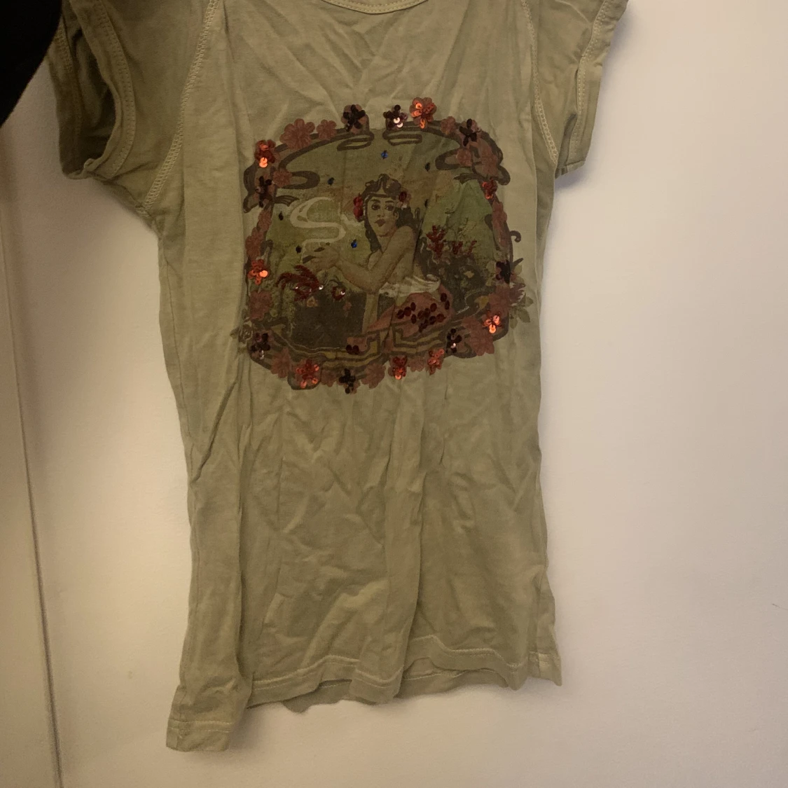 Snygg lite croppad tight topp  - 91