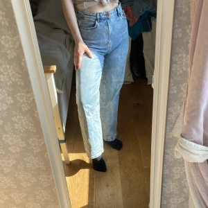 Jeans - Jeans modell ”Hanna” från Lindex Mycket bra skick 