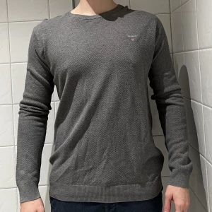 Gant tröja  - Grå Gant tröja i gott skick. 