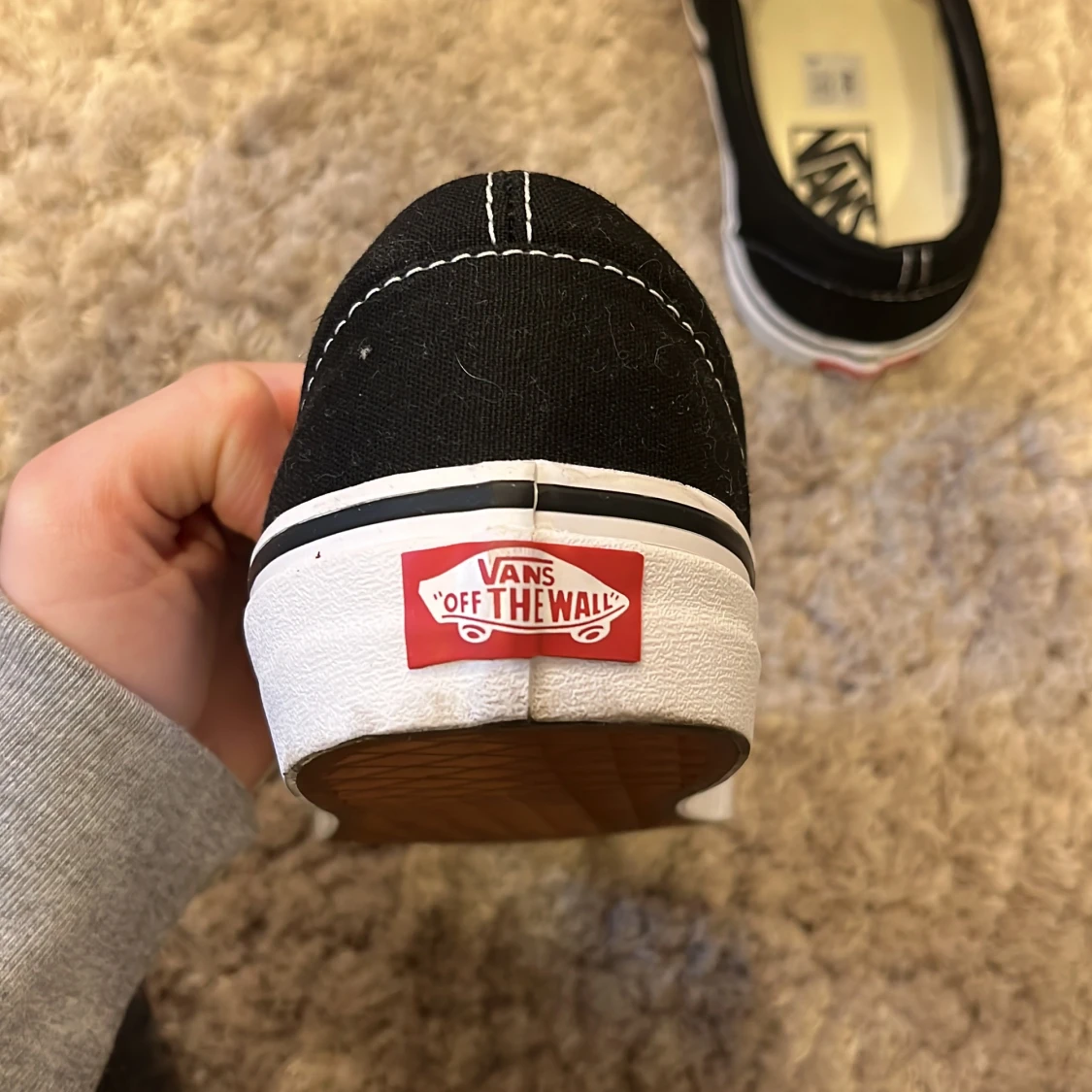 Svarta band skor  - 91