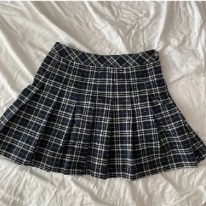 kjol - fin rutig kjol🫶🏼