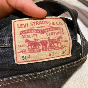 Levis  - Levis 