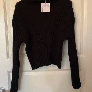 C.W. Tröja - En helt ny C.W. tröja från Åhléns som jag inte använder!