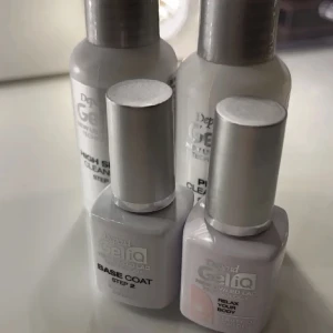 nagelkit  - säljer gel iQ set💞har alla step förutom step 4, alla dem är endast använda en gång, köpt för ca 270kr, skriv för frågor!