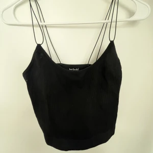 bikbok linne - bikbok linne, passar storlek s/m, pris 60 kr inklusive frakt!  knappt använd, inga fläckar