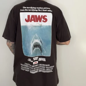 T-shirt  - Sparsamt använd T-shirt 