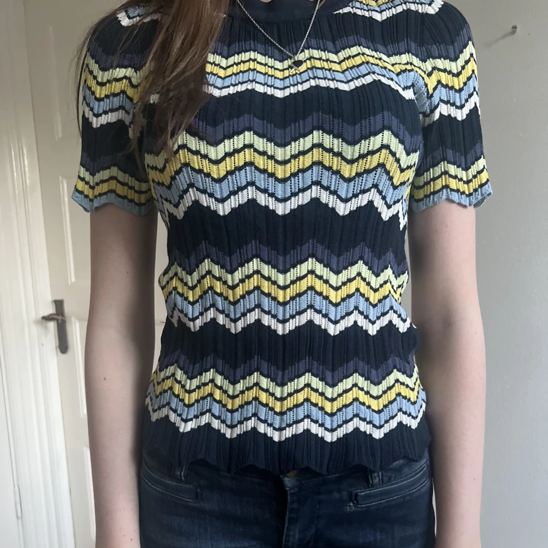 Missoni liknade topp