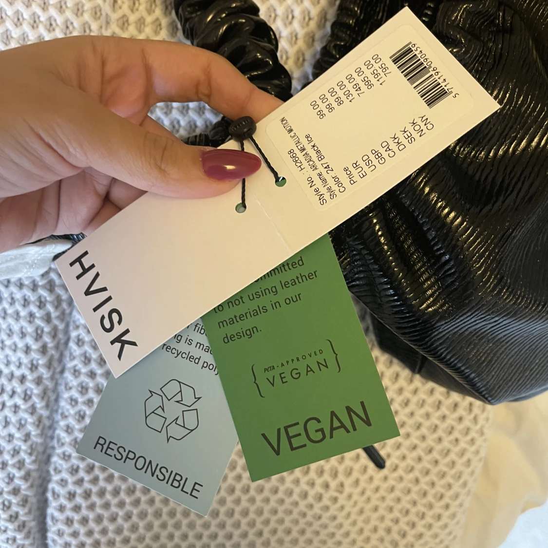 Svarta väska från HVISK - 91