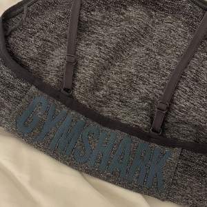 Gymshark sportbh, bra skick, storlek M, pris 80kr