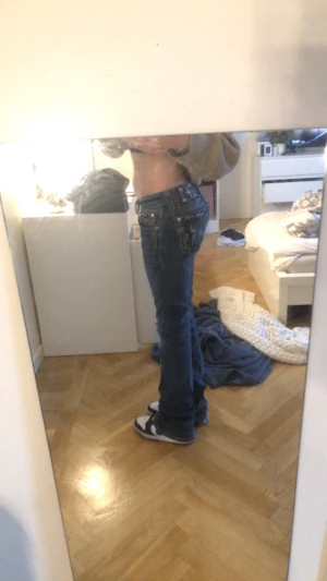 Miss me - Säljer dessa jätte fina miss me jeansen som är i bootcut, ordinarie pris 2100