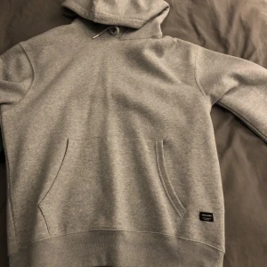 Grå Jack and jones kofta - Använt skick 