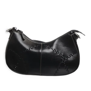 Axelväska y2k - Jätte gullig väska i nyskick, den är mellanstor 