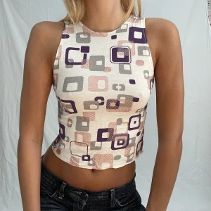 Mönstrad topp - Cool mönstrat linne, avklippt, stl xs
