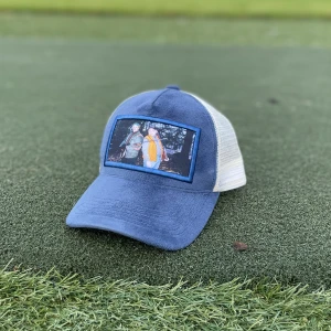 Leif å Billy velvet keps  - Tvär Nice Leif å Billy velvet keps för endast 375kr. Helt ny👍 