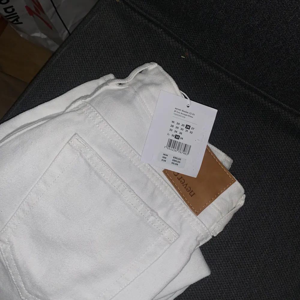 Nya lågmidjade jeans från bikbok! ❤️. Jeans & Byxor.