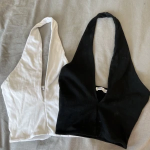 Zara linnen - 2 stycken linnen från Zara i stolek S med öppen rygg. Superfina och knappt använda, därför säljer jag de. Båda två för 100kr