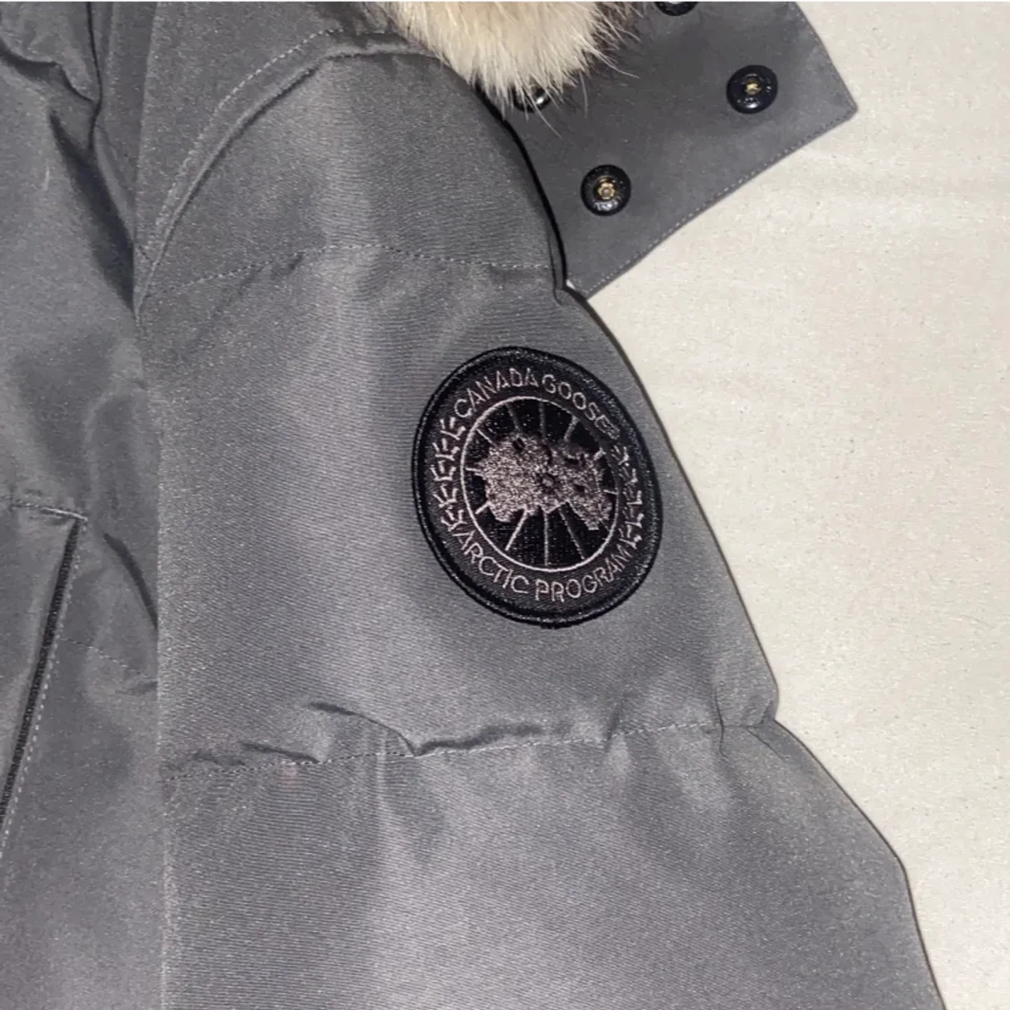canada goose jacka köpt för 1,5 år sen- Mitt pris 4500 - 91