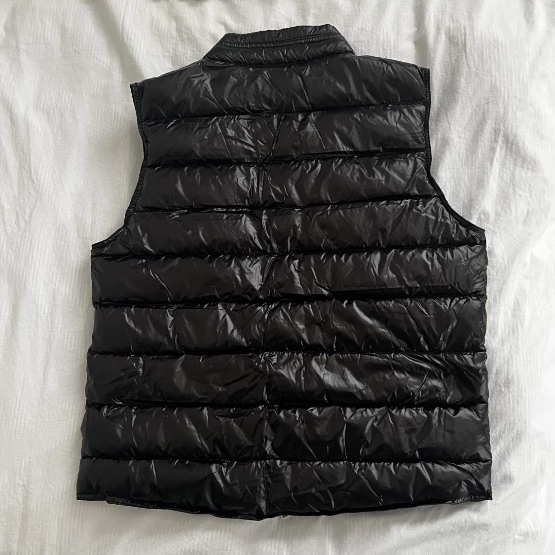 Moncler väst oanvänd - 90