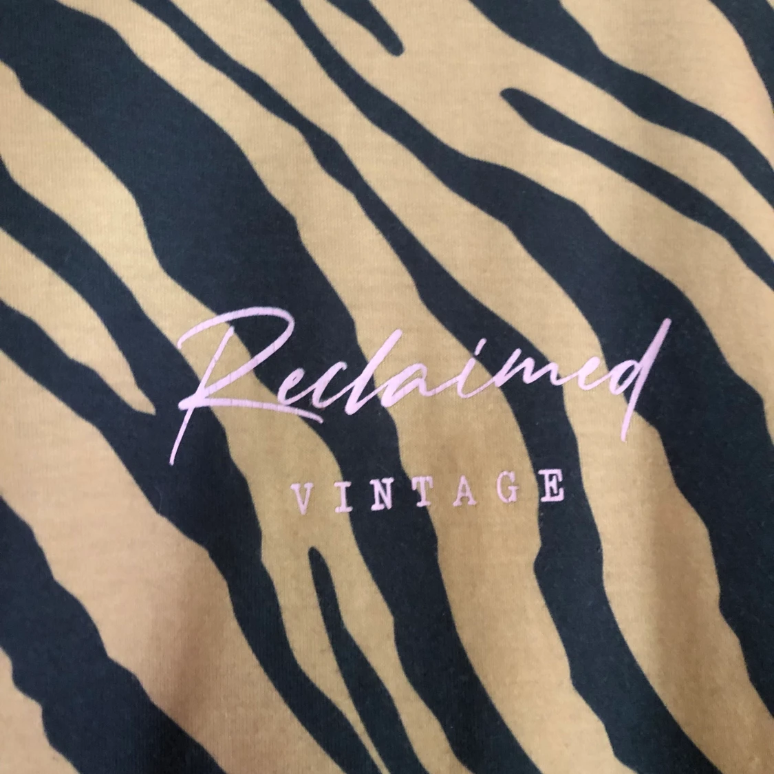 T-shirt från Reclaimed Vintage - 90