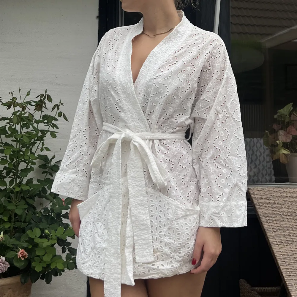 Kimono från Zara, storlek S.🤍. Övrigt.