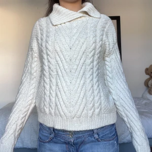 Stickad tröja!  - Snygg stickad tröja från Zara!!