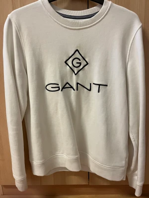 Gant tjocktröja -  Bra skick, Nypris 1099kr  Pris kan diskuteras 
