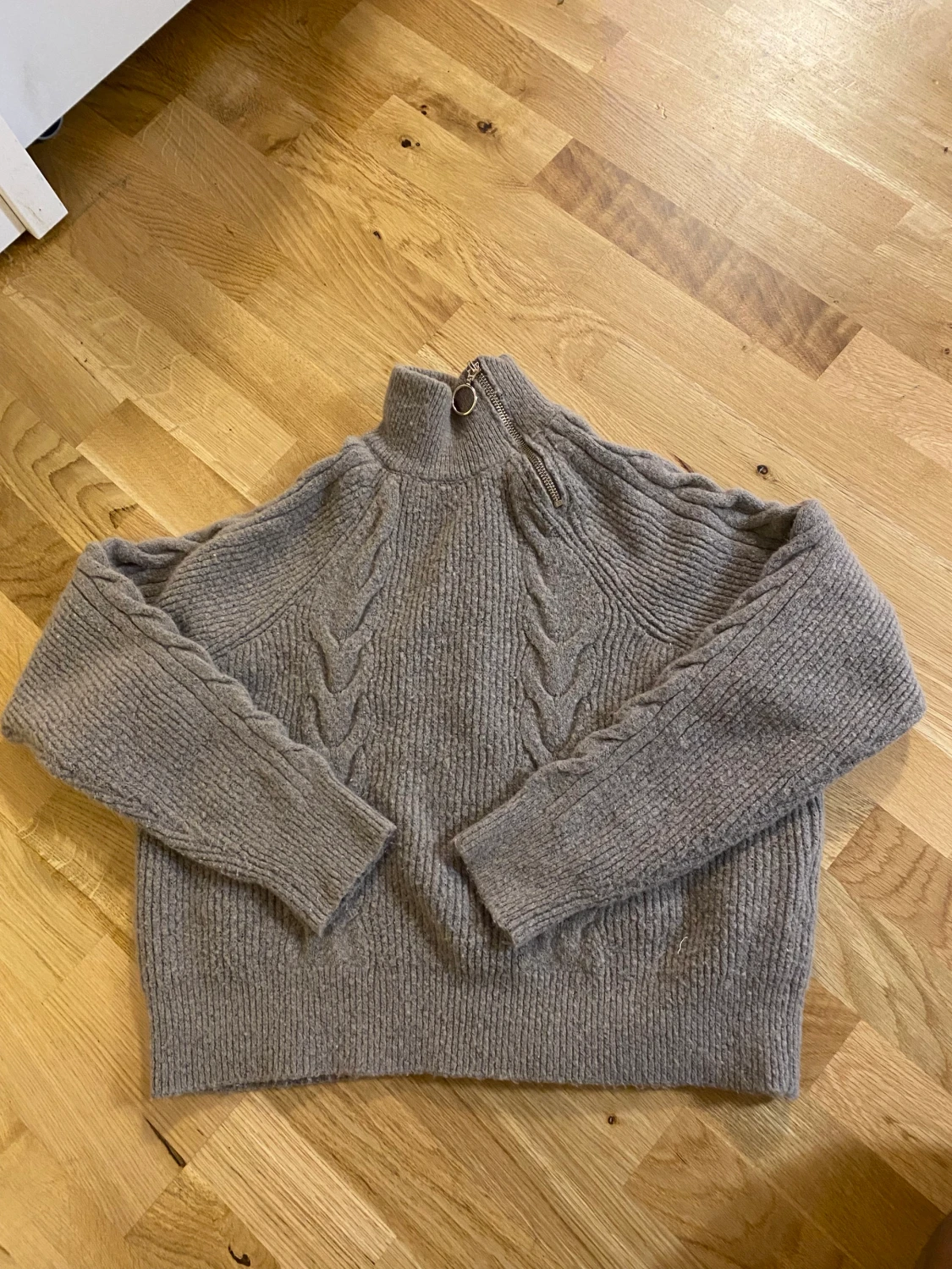 Stickad tröja  - 90