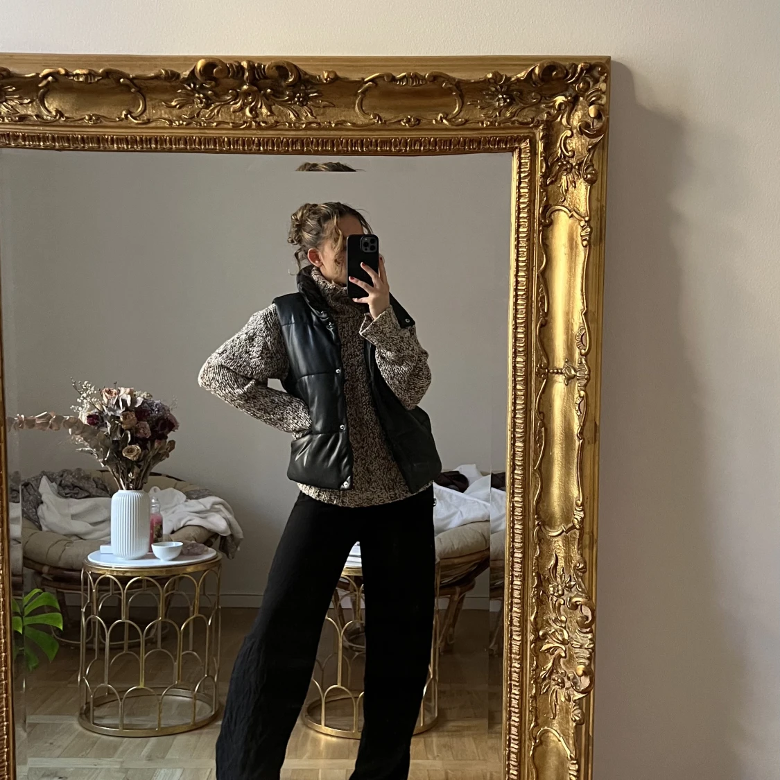 Svart vadderad Pu väst