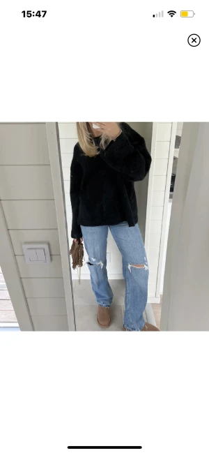 Jeans - Säljer dessa supersnygga jeans från zara💓 köpta här på plick men var tyvärr förstora!