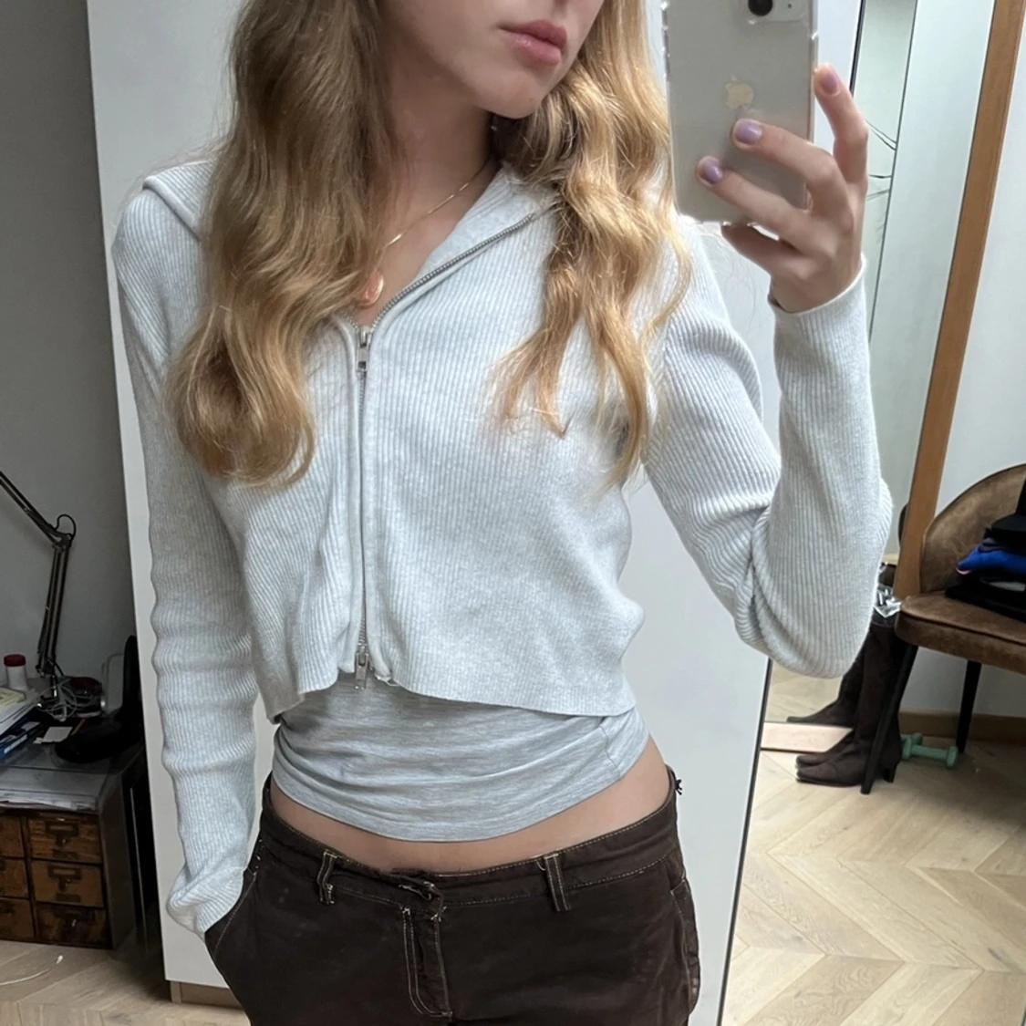 Brandy Melville cropped hoodie