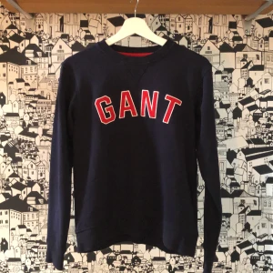 Gant långärmad tröja  - Gant tröja i nyskick. 