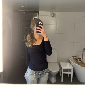 Intimissimi topp - Snygg topp från intimissimi i storlek s (aldrig använd)