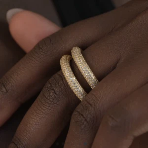 Pave ring från ANI - Säljer min typ oanvända ring från ANI. Nypris 900kr. Bara skriv vid eventuella frågor💌