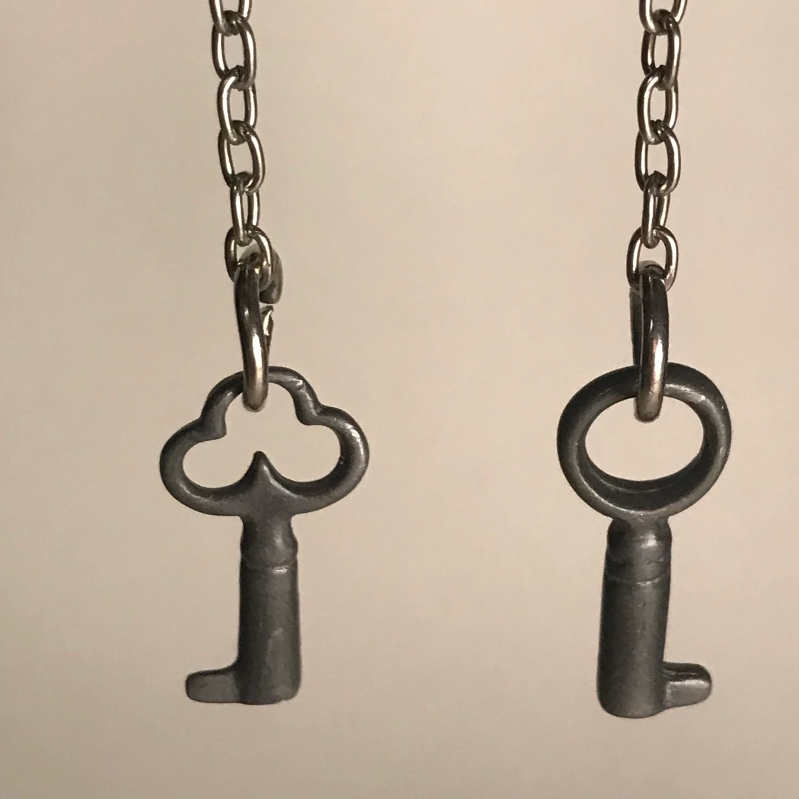 Nyckel örhängen🗝 - 90