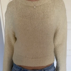 Stickad tröja - Stickad tröja i bra skick!