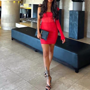 Klänning - Använd 2 gånger