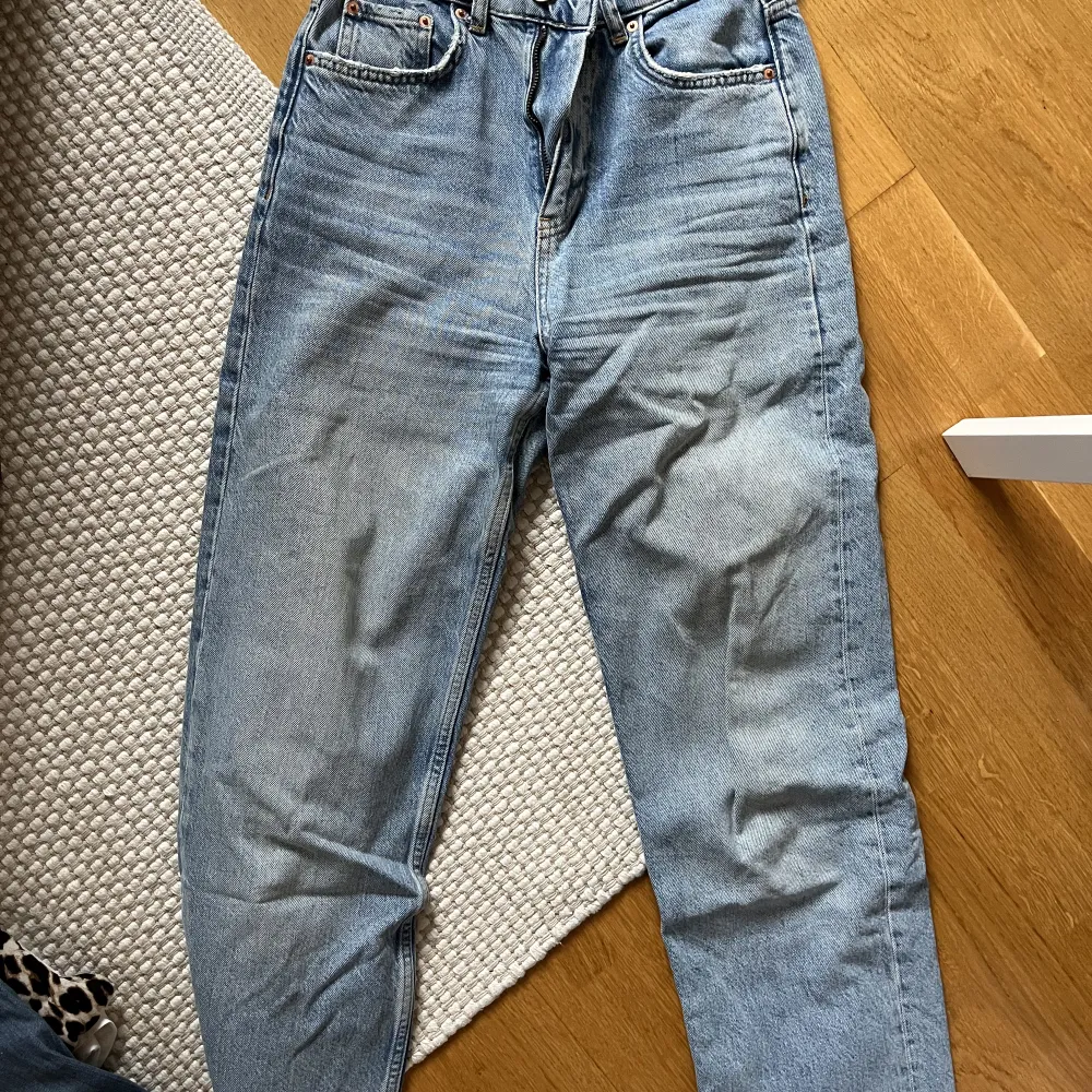 Low wais gina tricot jeans i nyskick 🫶🏻. Jeans & Byxor.