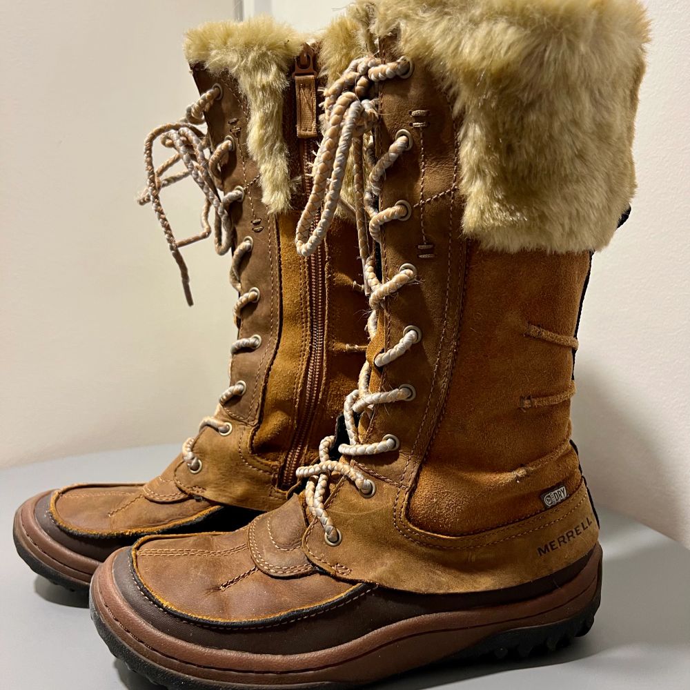 Merrell Women's Leather Waterproof Winter Boots Size 38 . Skor.