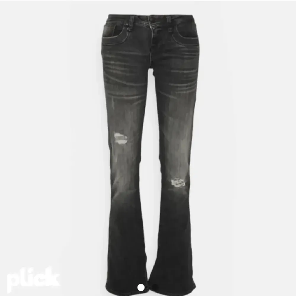 Såå snygga ltb jeans som e slut och kommer tyvärr inte till användning längre, Dom är som i nyskick!💘. Jeans & Byxor.