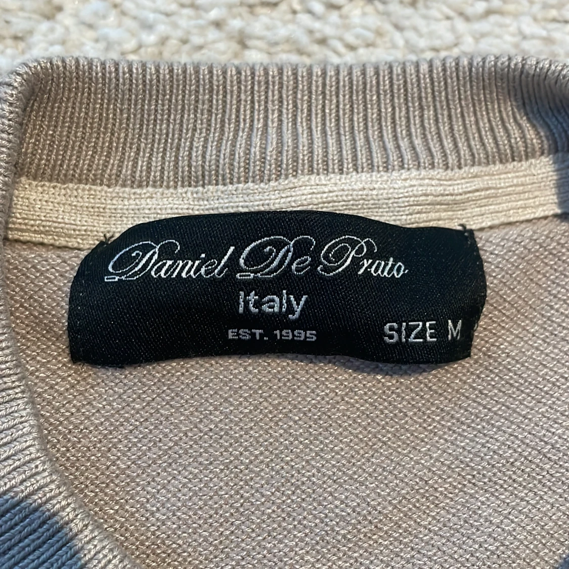 Unik märkeströja - 91