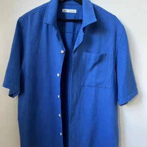 Zara, Kortärmad Skjorta, Strl M - Fint skick.