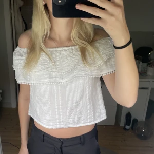 Topp - väldigt fin och skön topp 