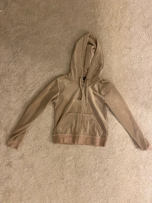 Juicy couture set - Använd fåtal gånger så är som ny.💞