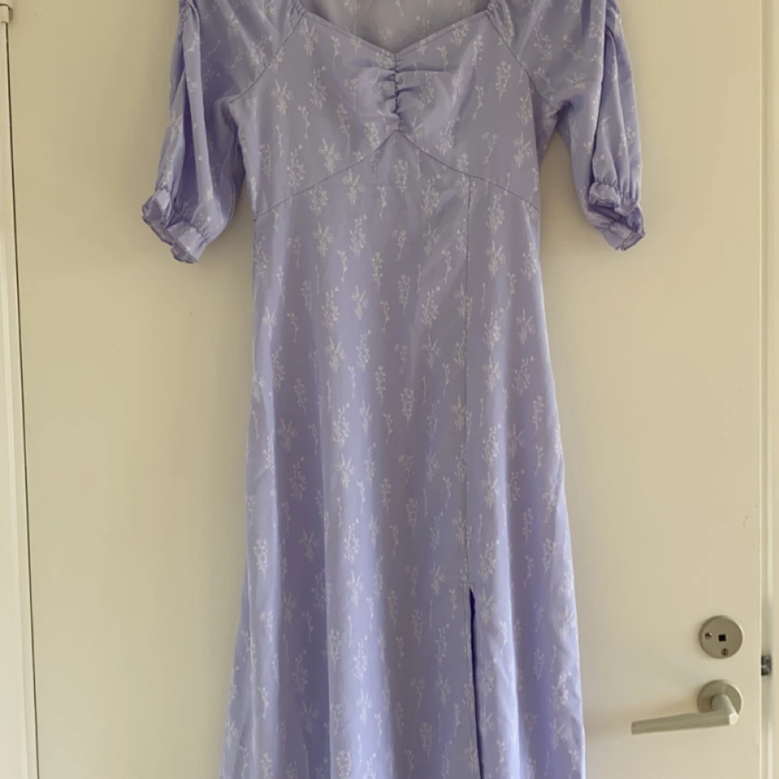  Lila klänning  - 91