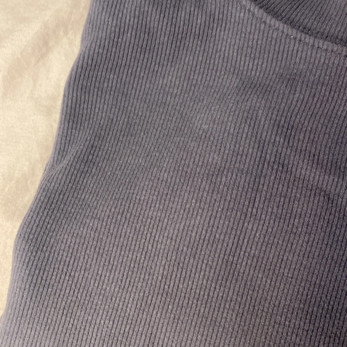 Mjuk grå tröja  - 91