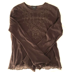 Meshtopp - Supersnygg mörkbrun meshtopp från Lindex, står strl 41/44 men passar xs-m💕(färgen är som på bild 1)